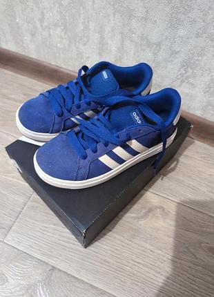 Кросівки adidas замш, унісекс