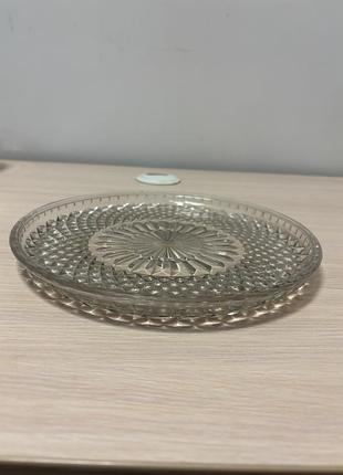Тортівниця.