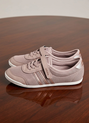 Кроссовки удобные и стильные оригинальные балетки adidas р.40,5(25см)