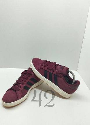 Чоловічі кеди adidas grand court base 00s бордового кольору