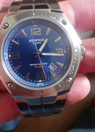 Часы casio edifice ef-126d-2avef с синим циферблатом и стальным браслетом.б/у.рабочие.на узкую руку.16,5-17.