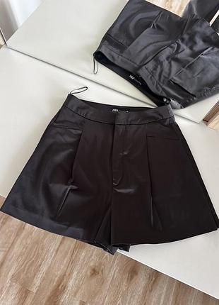 Атласні шорти zara, без бірки, нові! хс!