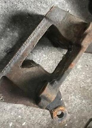 Бу кронштейн двигателя chery kimo s12-1001211, s121001211