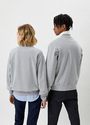 Базовий трикотажний світшот вільного крою від бренду uniqlo унісекс
