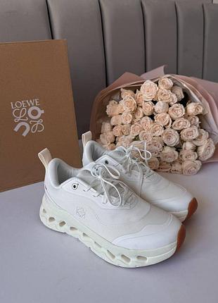 Loewe x on cloudtilt white beige