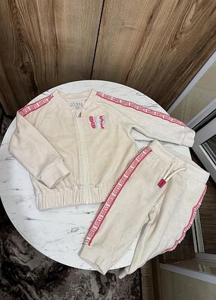 Костюмчик guess