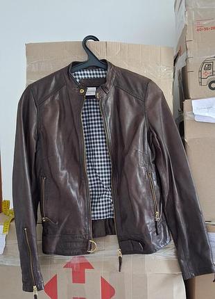 Кожаная куртка massimo dutti