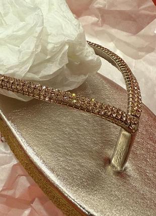 Шльопанці, вьетнамки зі стразами swarovski, 38р