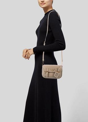 Prada сумка через плече saffiano lux з пряжкою