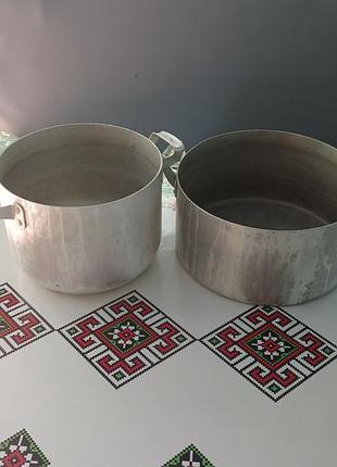 Кастрюля алюминия