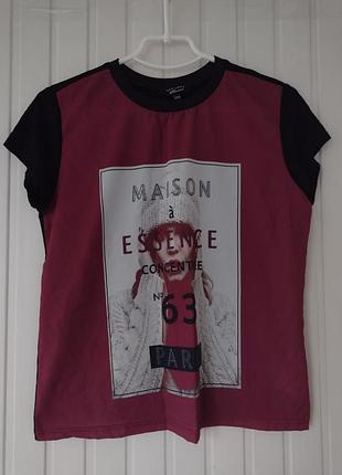 Футболка малиновая черная двухцветная с принтом девушка