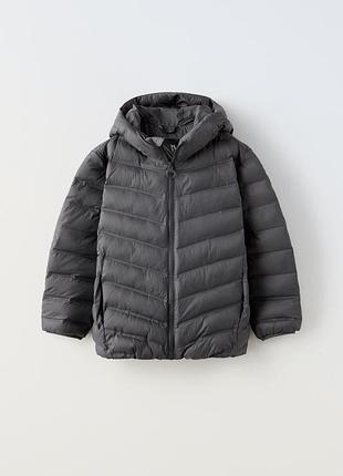 Куртка дутик zara р.6-7 (120 см)