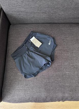 Спортивні подвійні шорти nike