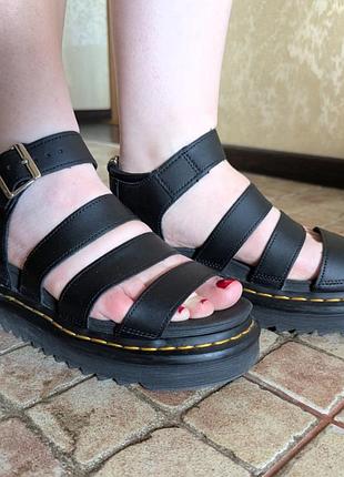 Босоножки dr. martens оригинал