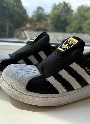 Оригінальне взуття adidas superstar 360