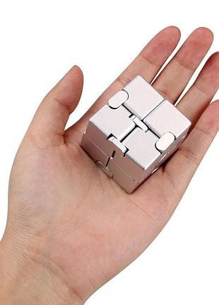 Бесконечный кубик антистресс infinity cube 38 мм. игрушка антистресс