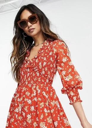 Красивое платье в цветочный принт от asos
