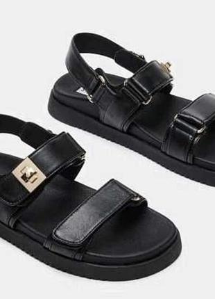 Шкіряні босоніжки steve madden, розмір us9