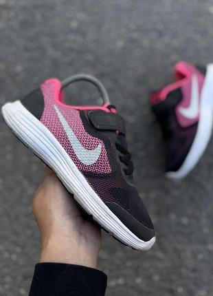 Nike кроссовки детские оригинал 30 размер