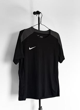 Футболка nike dri-fit tr men`s t-shirt