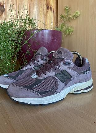 Кросівки new balance 2002r розмір 40,5 устілка 25,5 см.