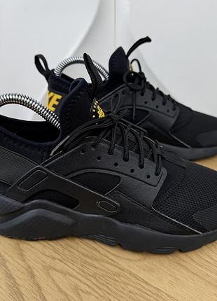 Оригінальні кросівки nike air huarache