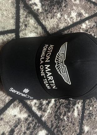 Aston martin f1 кепка
