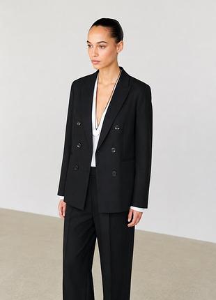 Чорний жакет massimo dutti