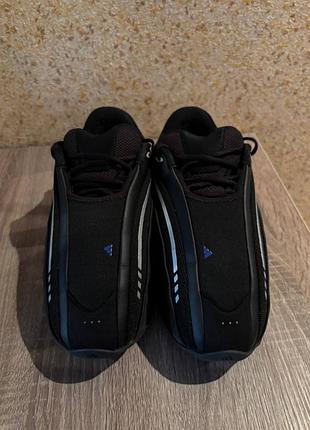 Кроссовки adidas mad infinity