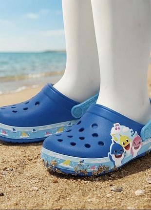 Сабо крокси босоніжки  crocs kids funlab baby shark band (оригінал)