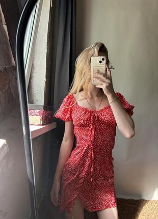 Шовкова сукня в квітковий принт