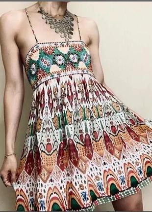 Шикарное стильное, качественное фестивальное платье zara с открытой спиной в стиле бохо