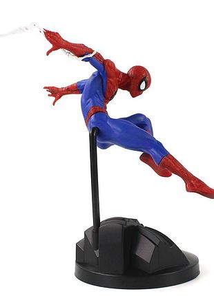 Фигурки человек паук на подставке. фигурка из комиксов spider man 19 см. игрушка спайдер мен в коробке