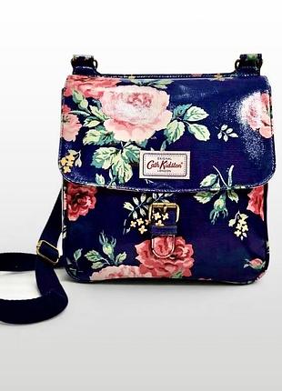Нова стильна  сумка  cath kidston на плече крос-боді планшет темно-синій у квітах 24-23-6