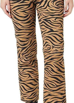 Джинсы wrangler кемэл тигровый принт w27l32