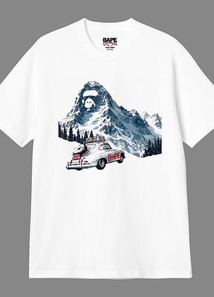 Футболка білого кольору bape