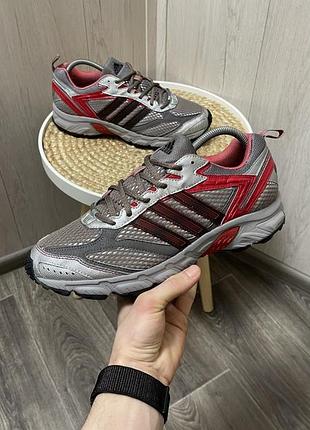 Чоловічі вінтажні кросівки adidas 44р.