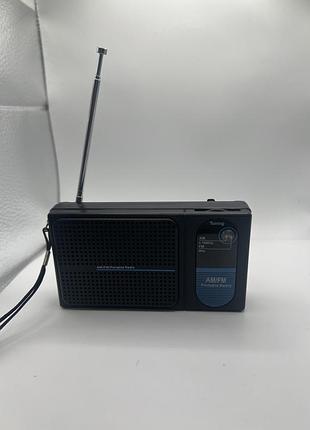 Портативний радіоприймач ідентифікується як модель asda ks-28