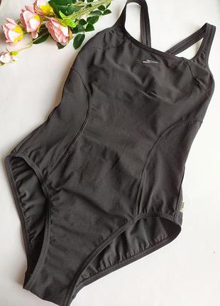 Спортивный слитный купальник speedo, eur 42, xl