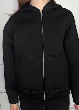 Чорна толстовка з блискавкою zara