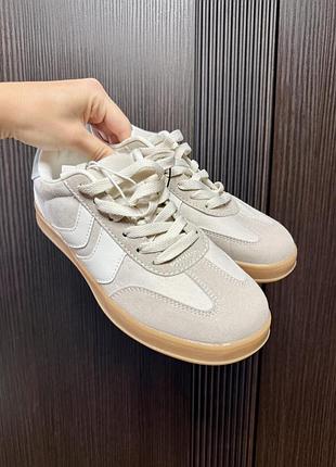 Нові кеди/кросівки reserved 37р