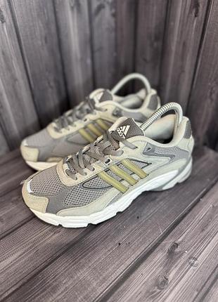 Кросівки adidas response cl/р.37,5