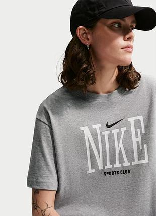 Жіноча футболка nike sportswear classic women’s oversized t-shirt ir7888-063 розмір: s
