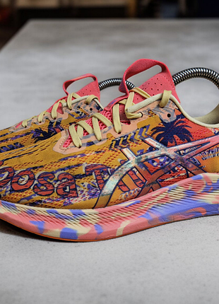 Бігові кросівки asics noosa tri 14