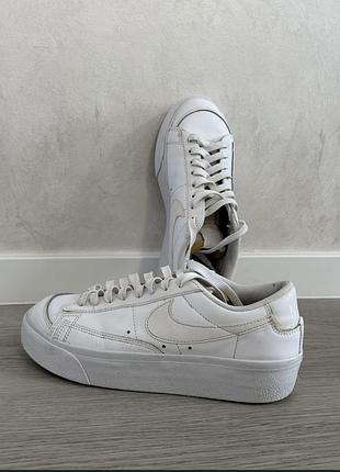 Кеди nike білого кольору, 25 см