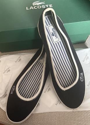 Нові оригінальні балетки lacoste (розмір 37)