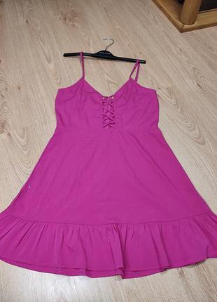 Жіноче плаття boohoo(xs-s /uk 8 / eu 36)