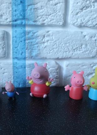 Свинка пеппа peppa pig оригинал. лот фигурок.
