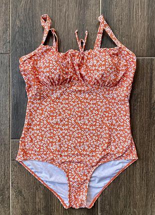 Яскравий суцільний  купальник від primark (лінійка studio/primark).,розмір m/l,зріст 164-170 см.ідеальний стан.