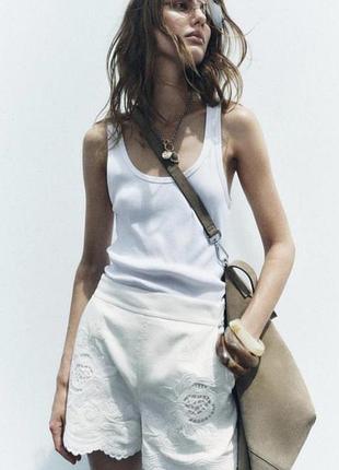 Шорти zara